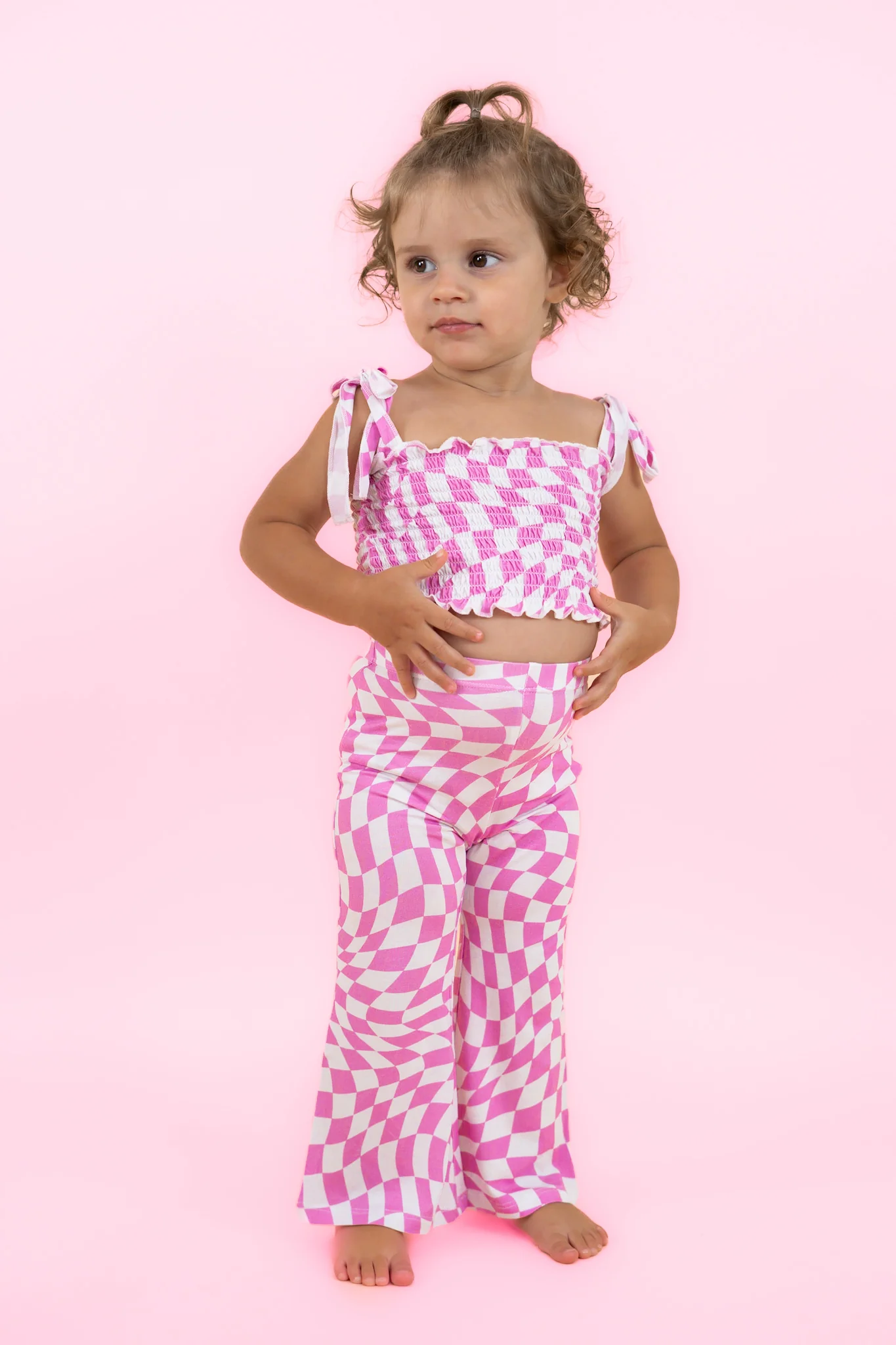 BUBBLEGUM WAVY CHECKERS DREAM SMOCKED FLARE SET - Image 10