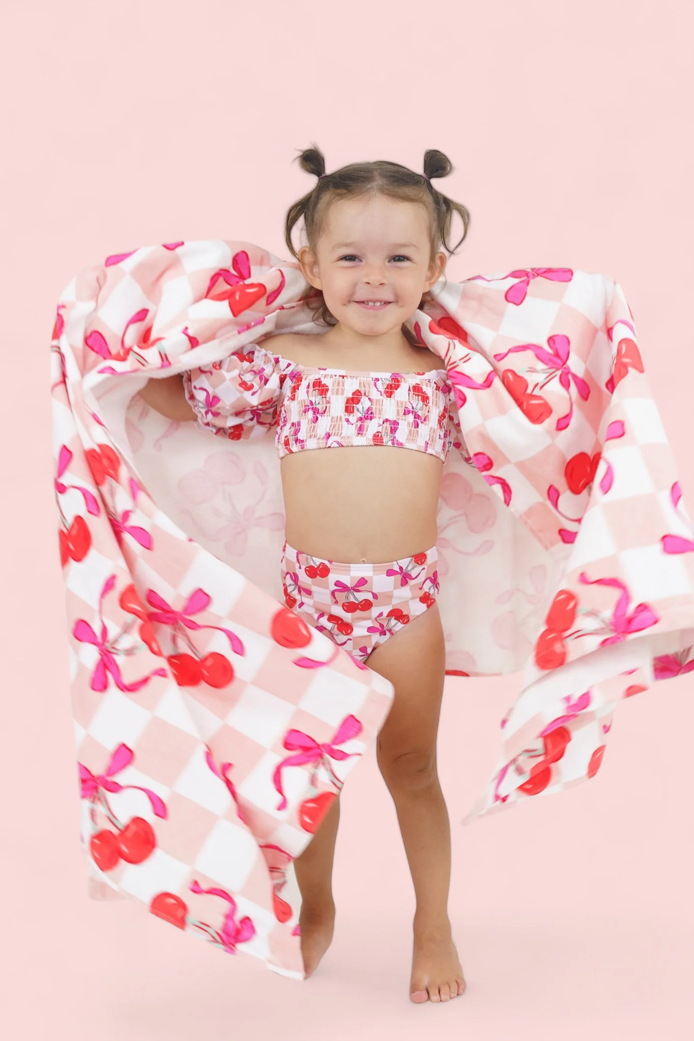 CHERRY SWEET CHECKERS DREAM TOWEL - Image 4