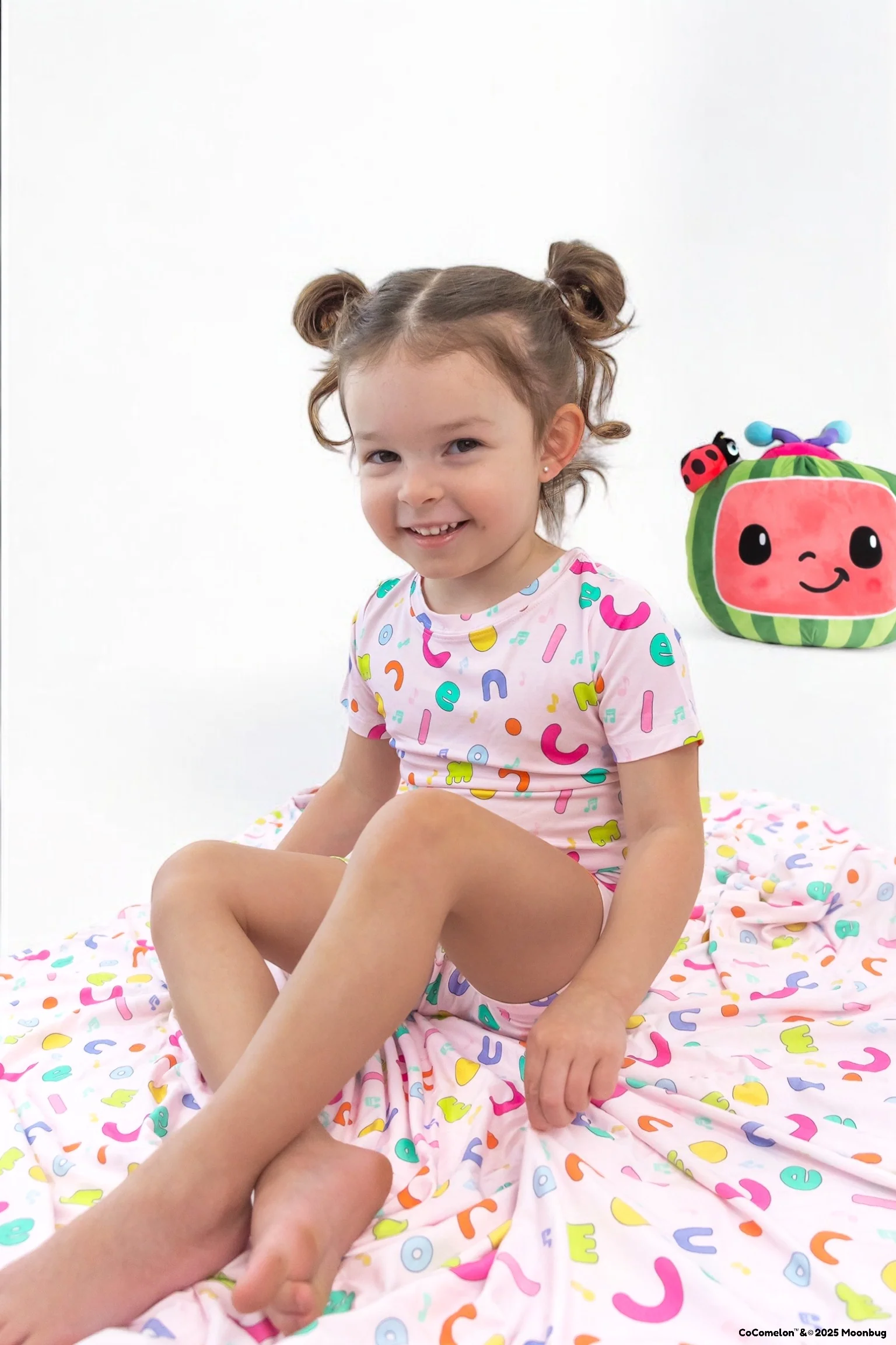 Dream Big Little Co x CoComelon ALPHABET DREAM SHORT SET - Image 5