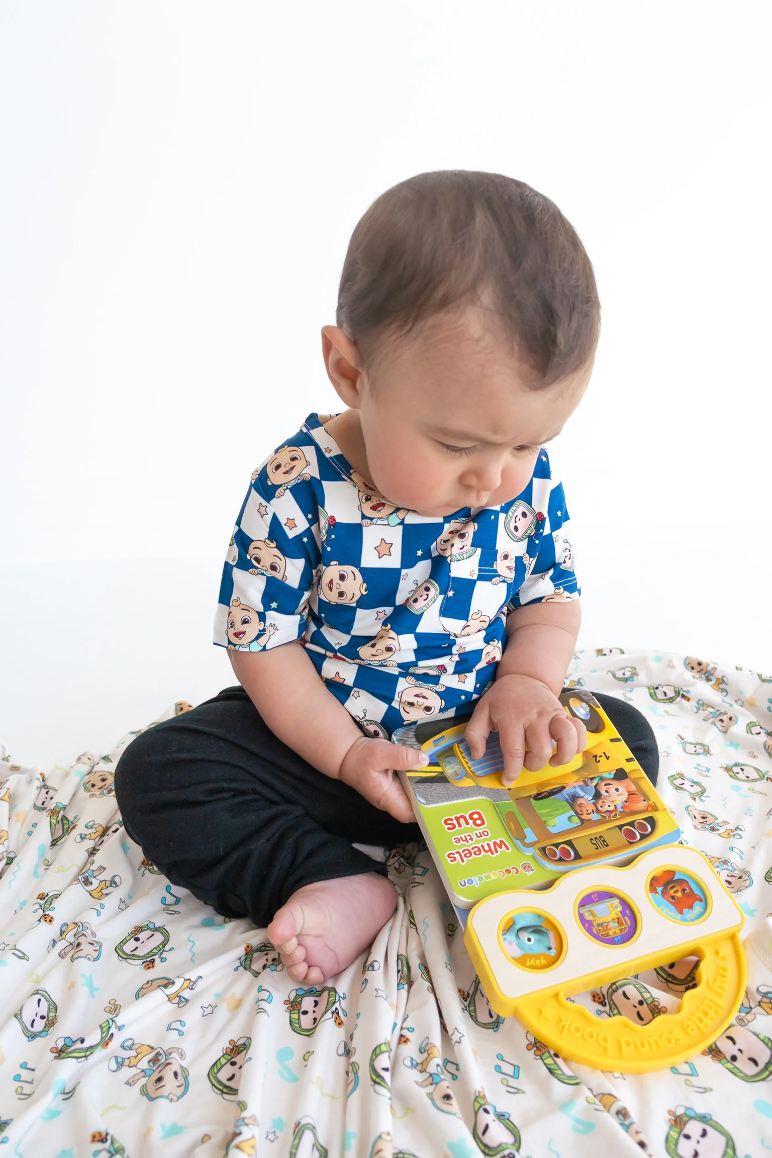 Dream Big Little Co x CoComelon JJ STARRY NIGHT CHECKERS DREAM POCKET TEE - Image 12