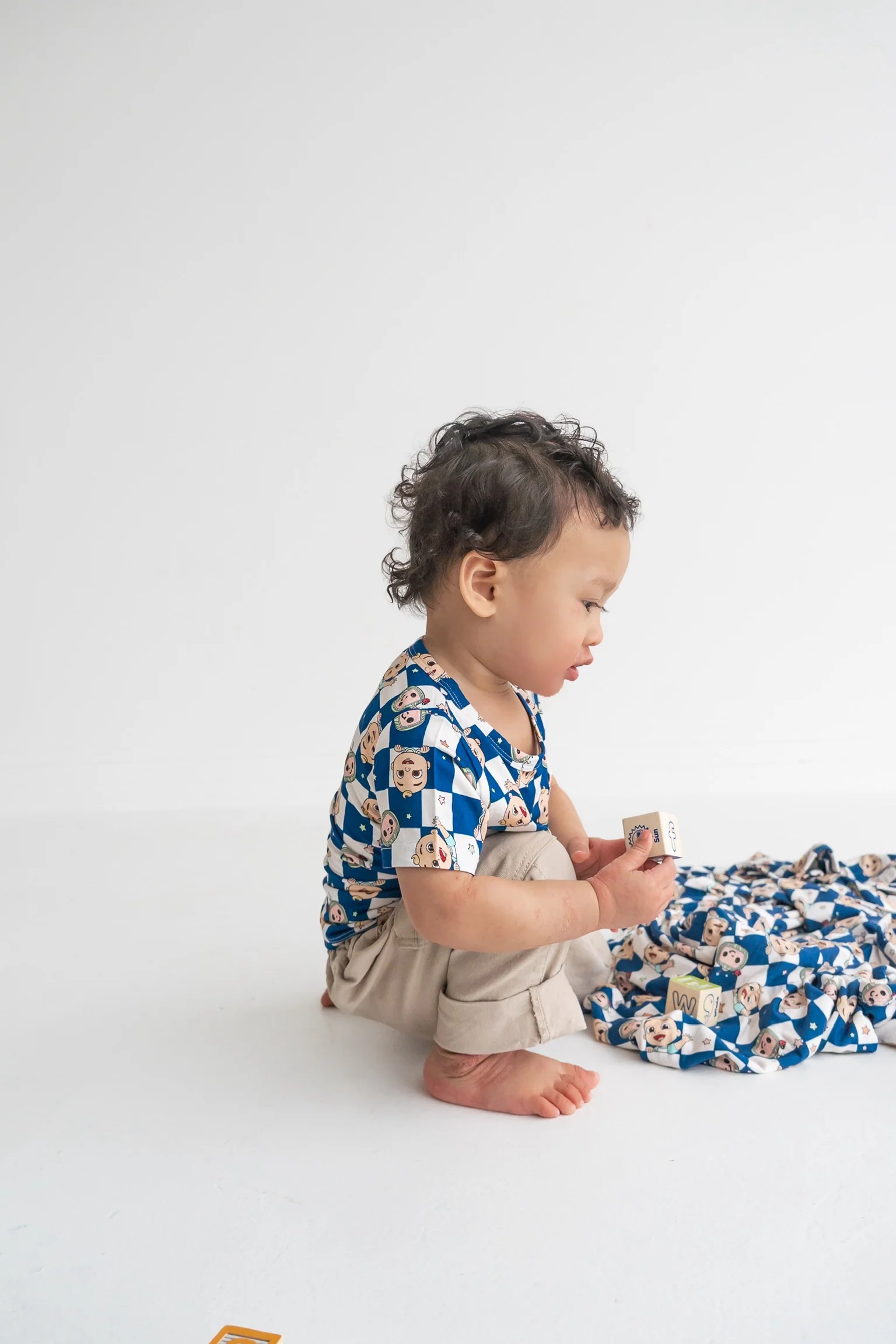 Dream Big Little Co x CoComelon JJ STARRY NIGHT CHECKERS DREAM POCKET TEE - Image 8