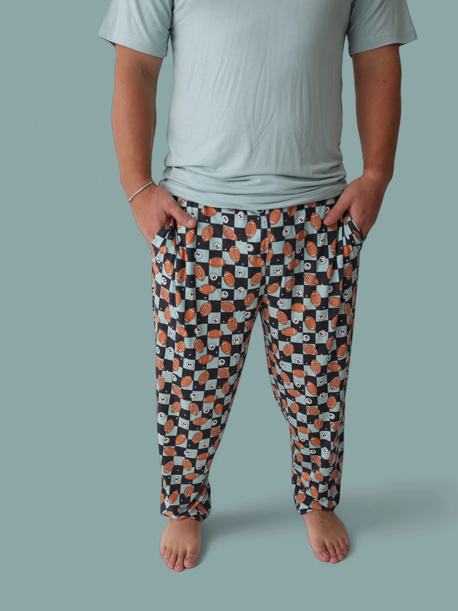EXCLUSIVE LUKE'S FANTASY FOOTBALL SHORT SLEEVE MEN'S DREAM JOGGER SET - Image 12