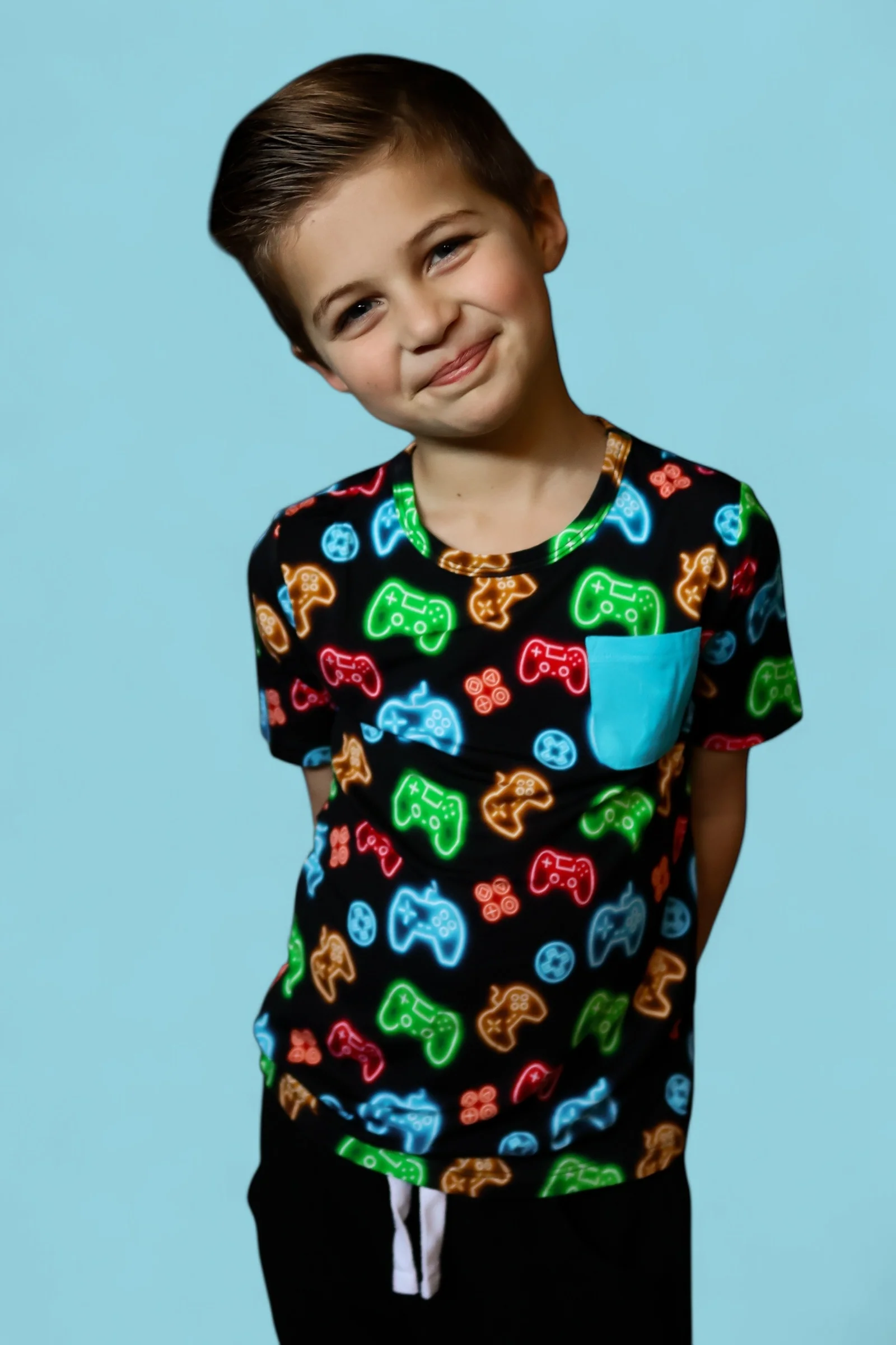 GAMER GLOW DREAM POCKET TEE - Image 9